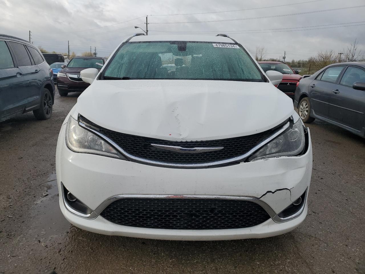 Photo 4 VIN: 2C4RC1EG1HR796754 - CHRYSLER PACIFICA 