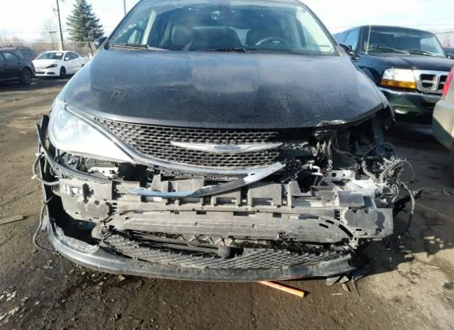 Photo 5 VIN: 2C4RC1EG1HR832426 - CHRYSLER PACIFICA 