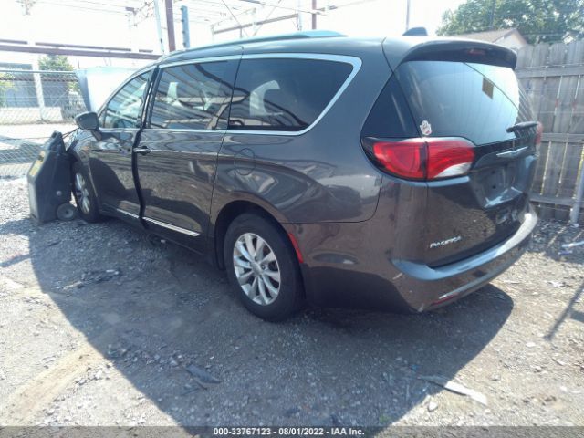 Photo 2 VIN: 2C4RC1EG1JR293246 - CHRYSLER PACIFICA 