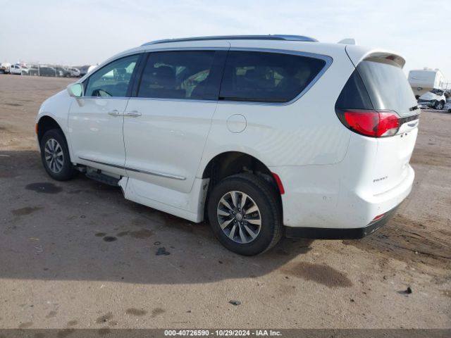 Photo 2 VIN: 2C4RC1EG1LR165835 - CHRYSLER PACIFICA 