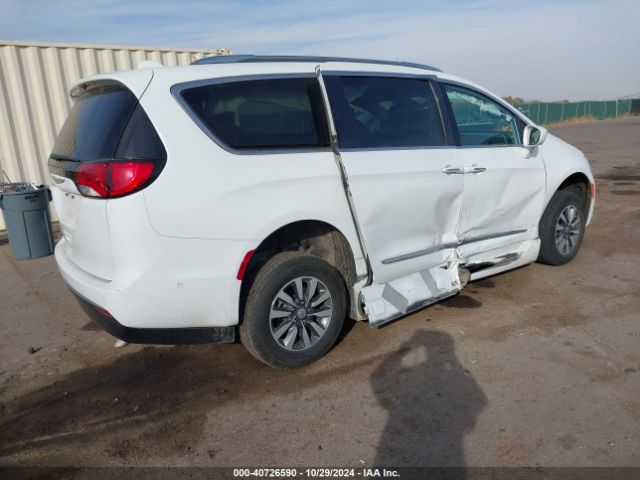 Photo 3 VIN: 2C4RC1EG1LR165835 - CHRYSLER PACIFICA 