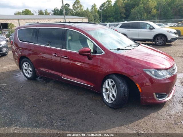 Photo 0 VIN: 2C4RC1EG2JR113532 - CHRYSLER PACIFICA 