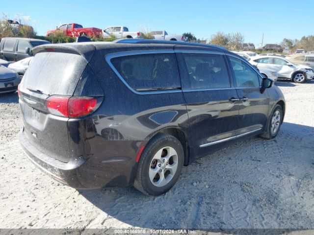 Photo 3 VIN: 2C4RC1EG3HR577133 - CHRYSLER PACIFICA 