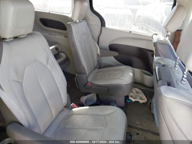 Photo 7 VIN: 2C4RC1EG3HR577133 - CHRYSLER PACIFICA 