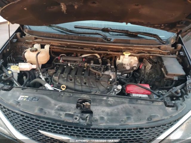 Photo 9 VIN: 2C4RC1EG3HR594546 - CHRYSLER PACIFICA 