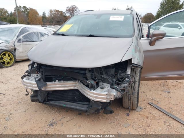 Photo 5 VIN: 2C4RC1EG3HR785660 - CHRYSLER PACIFICA 