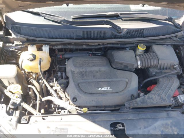 Photo 9 VIN: 2C4RC1EG3HR850667 - CHRYSLER PACIFICA 