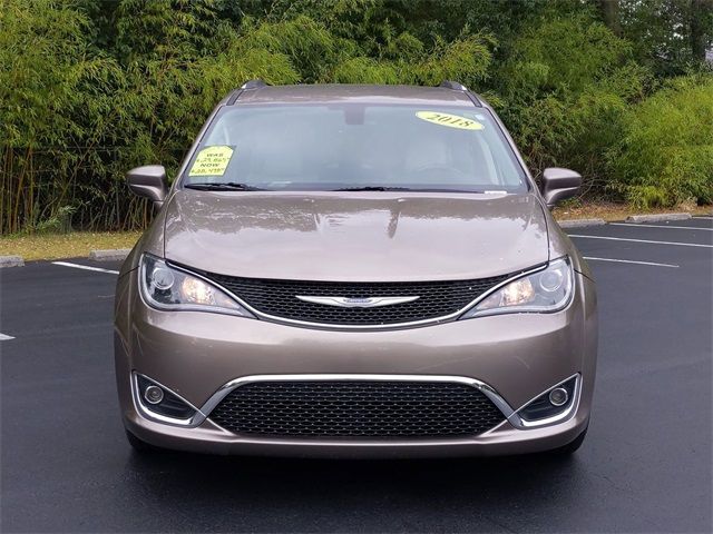 Photo 2 VIN: 2C4RC1EG3JR150119 - CHRYSLER PACIFICA 