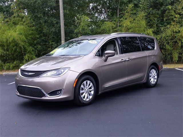 Photo 3 VIN: 2C4RC1EG3JR150119 - CHRYSLER PACIFICA 