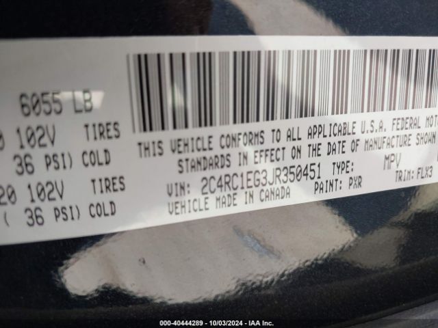 Photo 8 VIN: 2C4RC1EG3JR350451 - CHRYSLER PACIFICA 