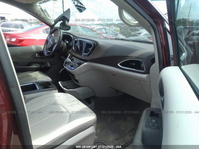 Photo 4 VIN: 2C4RC1EG4HR705377 - CHRYSLER PACIFICA 