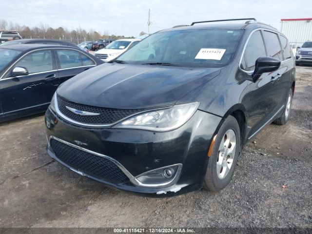 Photo 5 VIN: 2C4RC1EG4HR771038 - CHRYSLER PACIFICA 