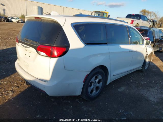 Photo 3 VIN: 2C4RC1EG4HR811683 - CHRYSLER PACIFICA 