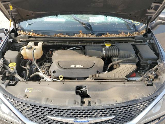 Photo 10 VIN: 2C4RC1EG4JR248088 - CHRYSLER PACIFICA 