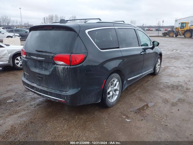 Photo 3 VIN: 2C4RC1EG4JR271466 - CHRYSLER PACIFICA 