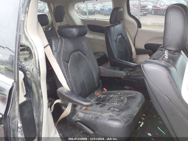 Photo 7 VIN: 2C4RC1EG4JR271466 - CHRYSLER PACIFICA 