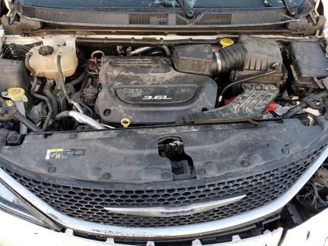 Photo 10 VIN: 2C4RC1EG4JR317068 - CHRYSLER PACIFICA 