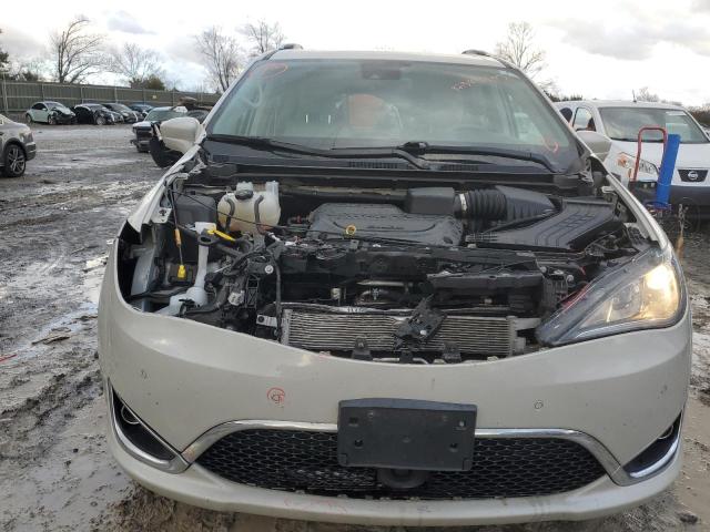 Photo 4 VIN: 2C4RC1EG4KR615718 - CHRYSLER PACIFICA 