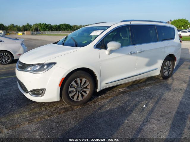 Photo 1 VIN: 2C4RC1EG4LR165781 - CHRYSLER PACIFICA 