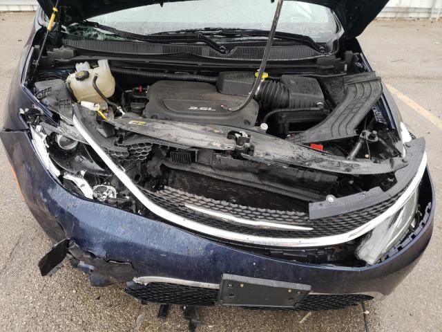 Photo 6 VIN: 2C4RC1EG5HR588778 - CHRYSLER PACIFICA 