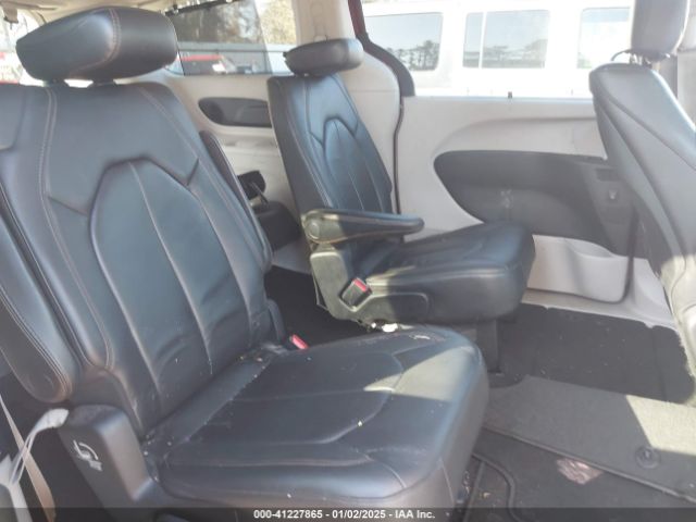 Photo 7 VIN: 2C4RC1EG6HR597845 - CHRYSLER PACIFICA 