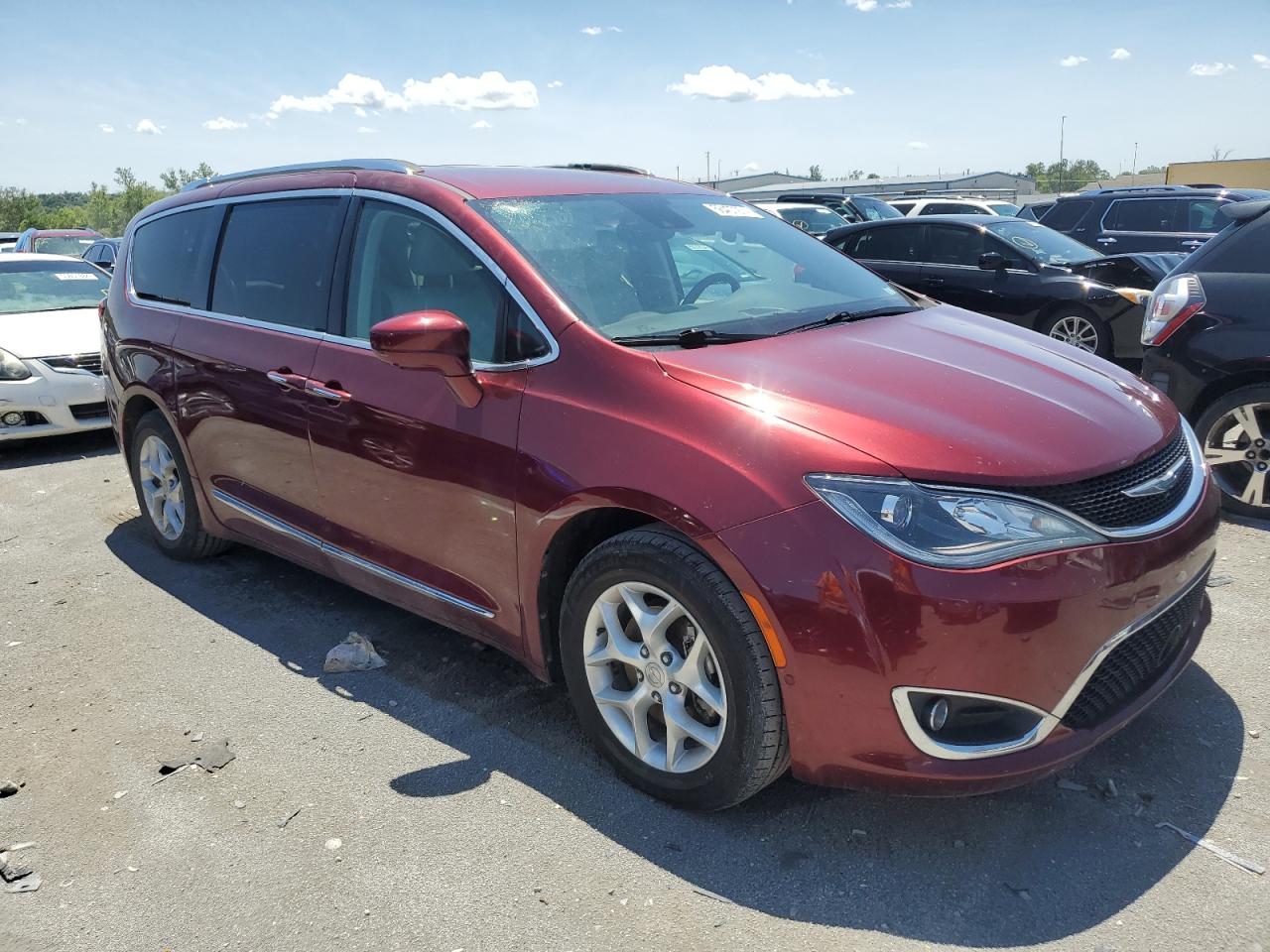 Photo 3 VIN: 2C4RC1EG6HR816657 - CHRYSLER PACIFICA 