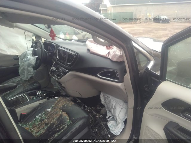 Photo 4 VIN: 2C4RC1EG6LR121118 - CHRYSLER PACIFICA 