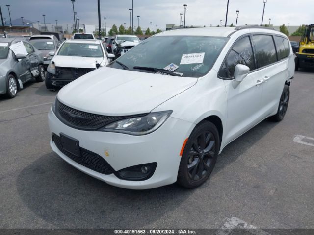 Photo 1 VIN: 2C4RC1EG6LR286442 - CHRYSLER PACIFICA 