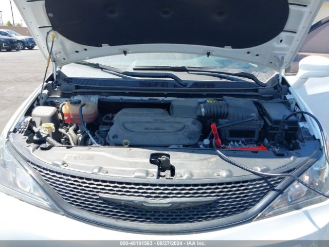 Photo 9 VIN: 2C4RC1EG6LR286442 - CHRYSLER PACIFICA 