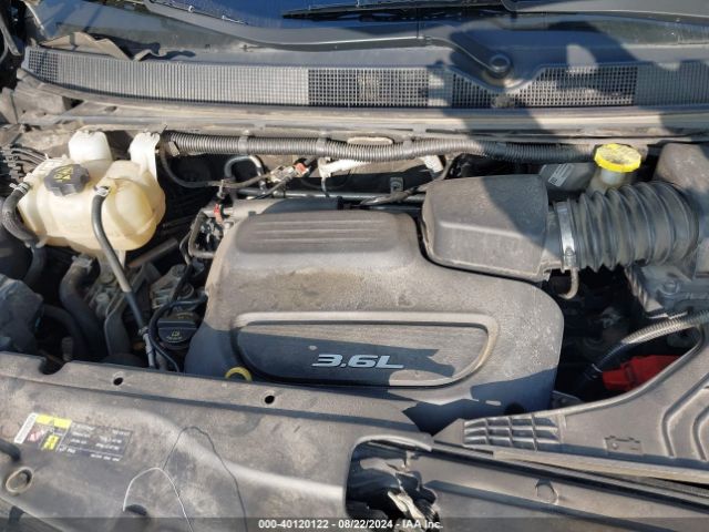 Photo 9 VIN: 2C4RC1EG7HR597935 - CHRYSLER PACIFICA 