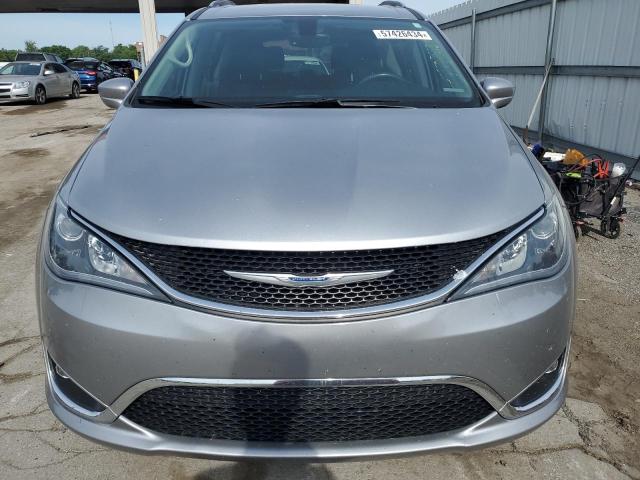 Photo 4 VIN: 2C4RC1EG7JR108133 - CHRYSLER PACIFICA 