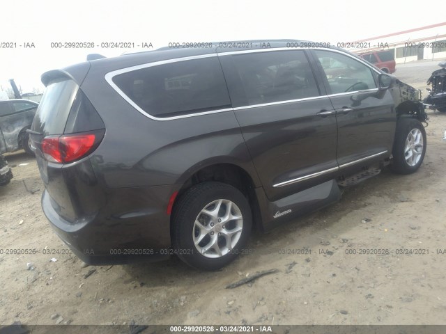 Photo 3 VIN: 2C4RC1EG7JR116474 - CHRYSLER PACIFICA 