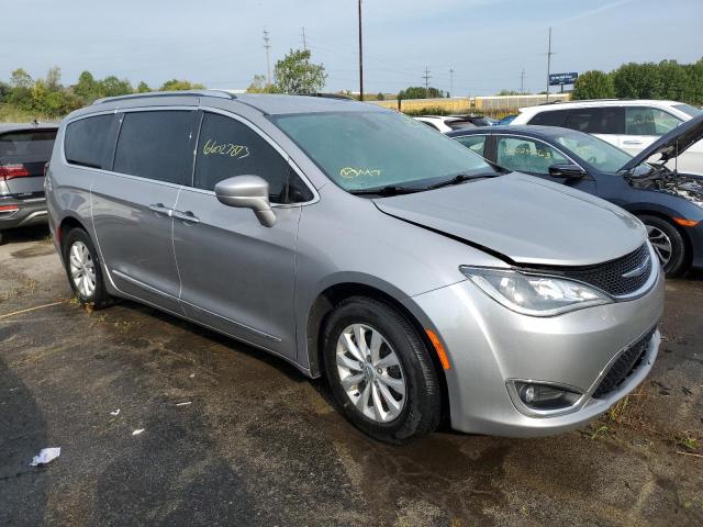 Photo 3 VIN: 2C4RC1EG7JR317646 - CHRYSLER PACIFICA 