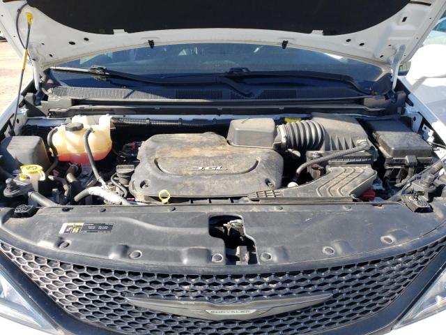 Photo 11 VIN: 2C4RC1EG7JR321048 - CHRYSLER PACIFICA 