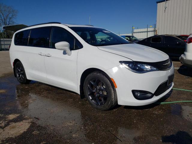 Photo 3 VIN: 2C4RC1EG7JR321048 - CHRYSLER PACIFICA 