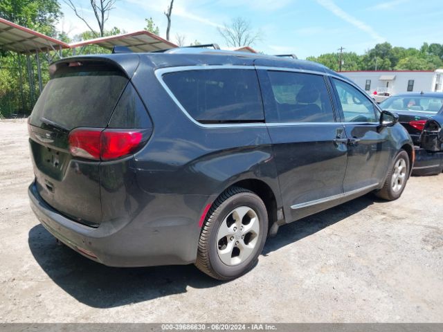 Photo 3 VIN: 2C4RC1EG8HR528557 - CHRYSLER PACIFICA 