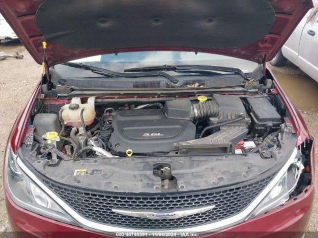 Photo 9 VIN: 2C4RC1EG8HR796279 - CHRYSLER PACIFICA 