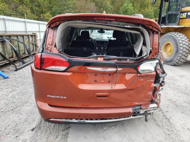 Photo 5 VIN: 2C4RC1EG8JR155235 - CHRYSLER PACIFICA 