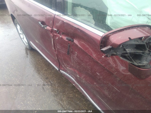 Photo 5 VIN: 2C4RC1EG8JR333323 - CHRYSLER PACIFICA 