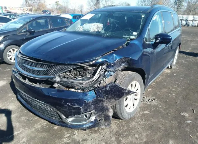 Photo 1 VIN: 2C4RC1EG8JR355015 - CHRYSLER PACIFICA 