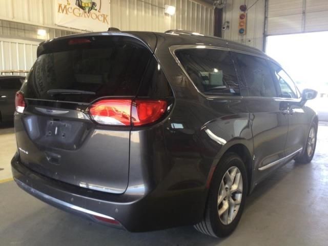 Photo 2 VIN: 2C4RC1EG8KR575112 - CHRYSLER PACIFICA 