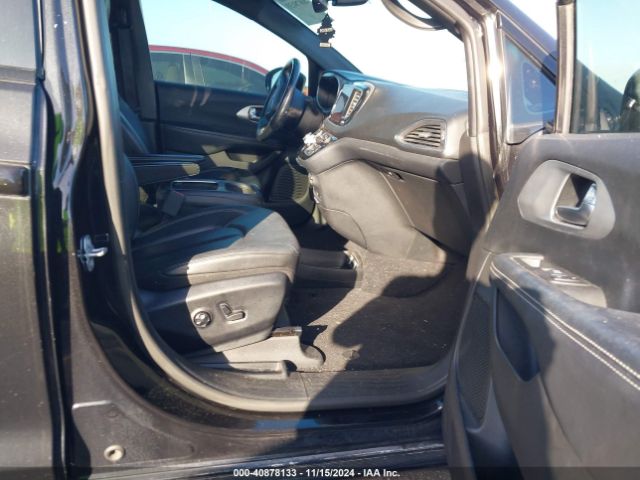 Photo 4 VIN: 2C4RC1EG8KR714641 - CHRYSLER PACIFICA 