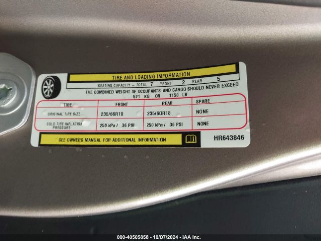 Photo 8 VIN: 2C4RC1EG9HR643846 - CHRYSLER PACIFICA 