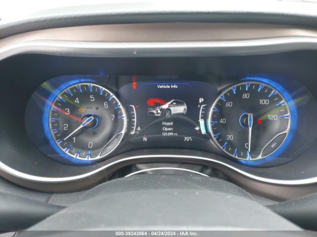 Photo 6 VIN: 2C4RC1EG9HR727410 - CHRYSLER PACIFICA 