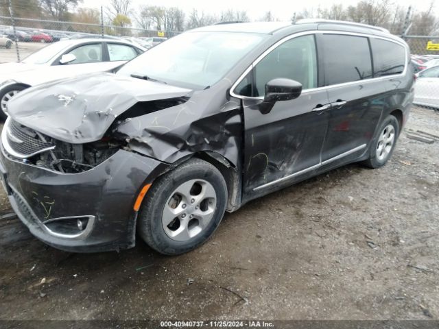 Photo 1 VIN: 2C4RC1EG9HR812120 - CHRYSLER PACIFICA 