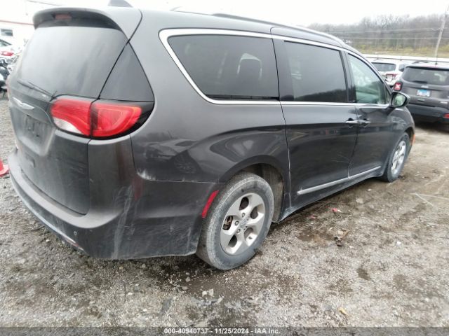 Photo 3 VIN: 2C4RC1EG9HR812120 - CHRYSLER PACIFICA 