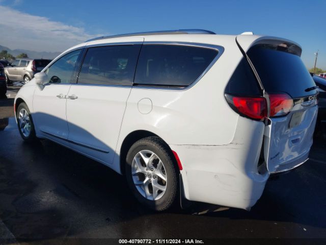 Photo 2 VIN: 2C4RC1EG9HR827054 - CHRYSLER PACIFICA 