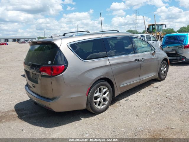 Photo 3 VIN: 2C4RC1EG9JR112670 - CHRYSLER PACIFICA 