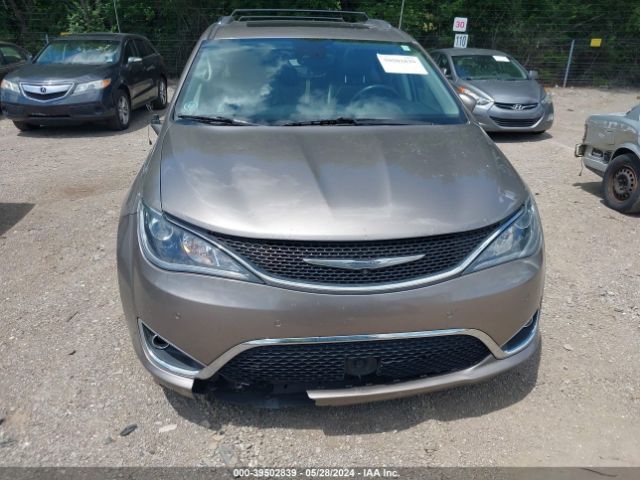 Photo 5 VIN: 2C4RC1EG9JR112670 - CHRYSLER PACIFICA 