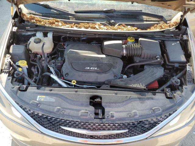 Photo 11 VIN: 2C4RC1EG9JR125340 - CHRYSLER PACIFICA 